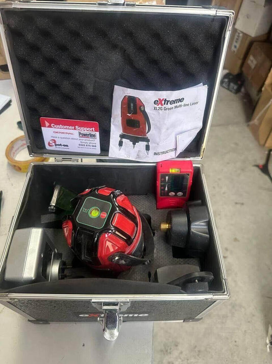 eXtreme XL2G Green Multi-line Laser Level in protective case with accessories