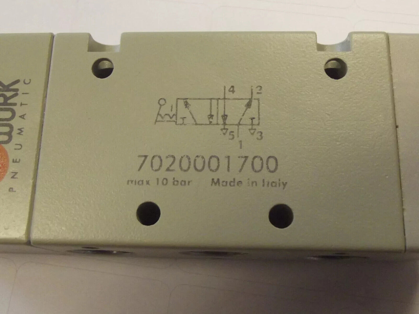 Metalwork Manual Toggle Valve 5/2 ,1/4 Bsp , No 7020001700,Bi Stable Lever Valve