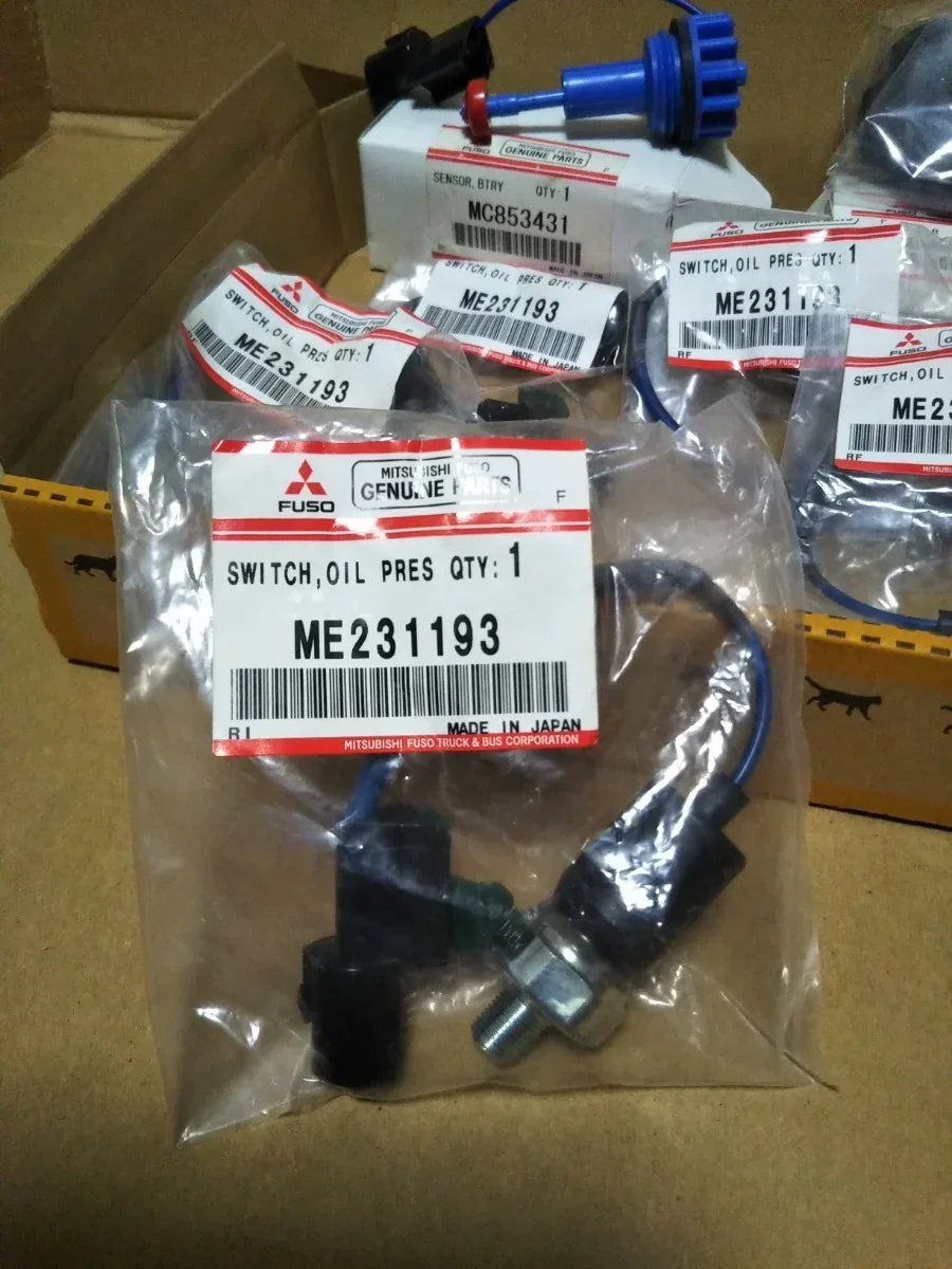Genuine ME231193 Oil PRESSURE SWITCH for Mitsubishi Fuso