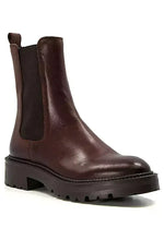 Brown leather Chelsea boot with chunky sole for workwear