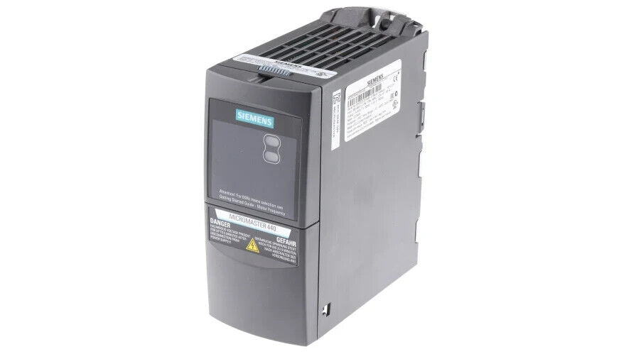 Siemens Inverter Drive, 0.37 kW, 3 Phase, 400 V ac, 2.2 A, MICROMASTER 440 Serie