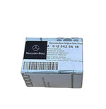 Mercedes-Benz genuine pressure sensor part A0125425418 for trucks, original packaging