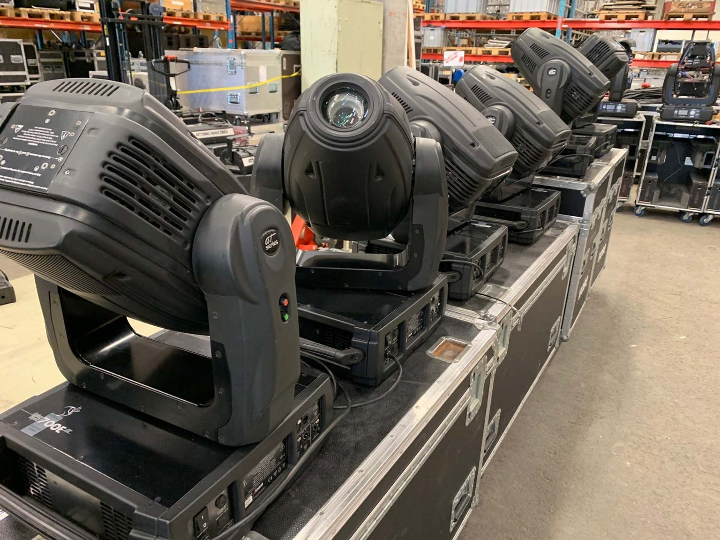 ROBE COLOR SPOT 700E AT Show Lighting 3 Month Warranty