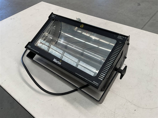Martin Atomic 3000 DMX Strobe Light T20A 250V 3 Month Warranty