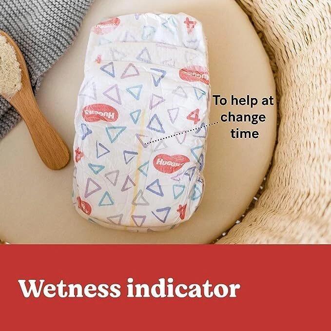 Huggies diaper with wetness indicator for easy change time detection