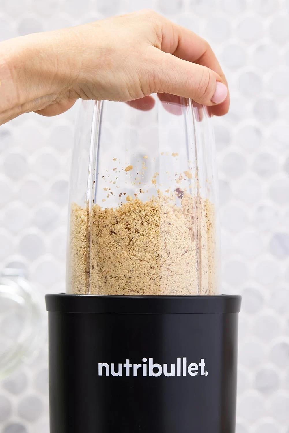 Nutribullet 900W Series Mega Pack, Personal Blender, Blender, with 2X Blades Inc