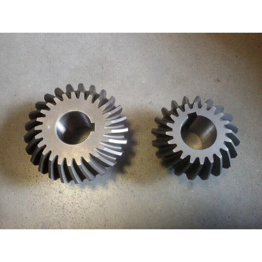 AGCO FEL131126 Bevel gear set MASSEY FERGUSON Challenger FELLA 131126 Genuine - Australian Empire Shop