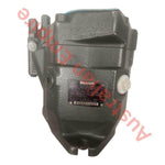 Rexroth TR 16159 hydraulic motor for tractor, model R902460418, close-up view